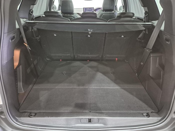 2021 Peugeot 5008 GT