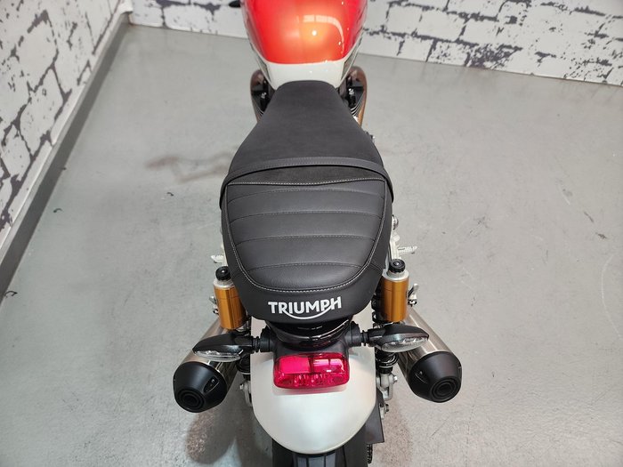 2025 Triumph Speed Twin 1200 RS Speed Twin Orange