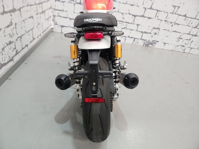 2025 Triumph Speed Twin 1200 RS Speed Twin Orange