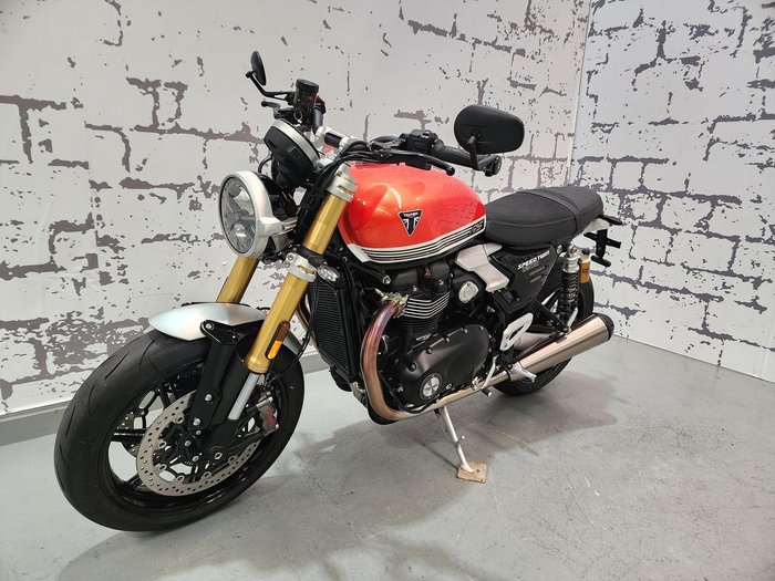 2025 Triumph Speed Twin 1200 RS Speed Twin Orange