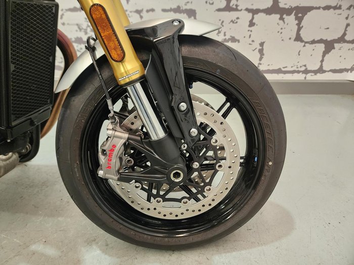 2025 Triumph Speed Twin 1200 RS Speed Twin Orange