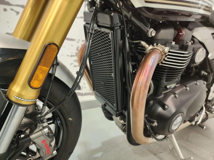 2025 Triumph Speed Twin 1200 RS Speed Twin Orange