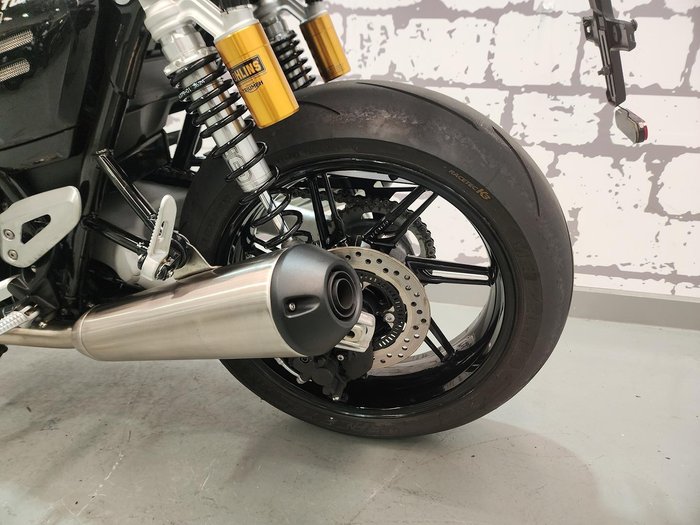 2025 Triumph Speed Twin 1200 RS Speed Twin Orange