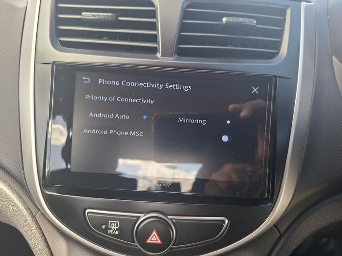 2014 Hyundai Accent Active
