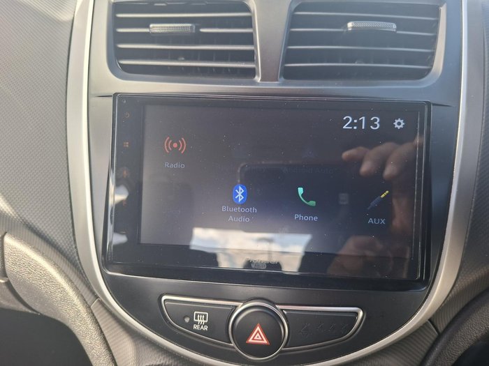 2014 Hyundai Accent Active