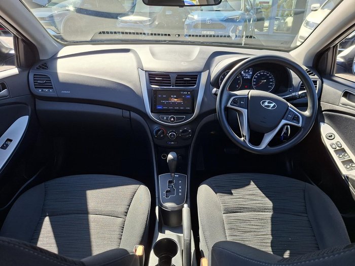 2014 Hyundai Accent Active
