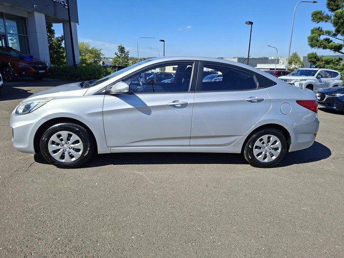 2014 Hyundai Accent Active