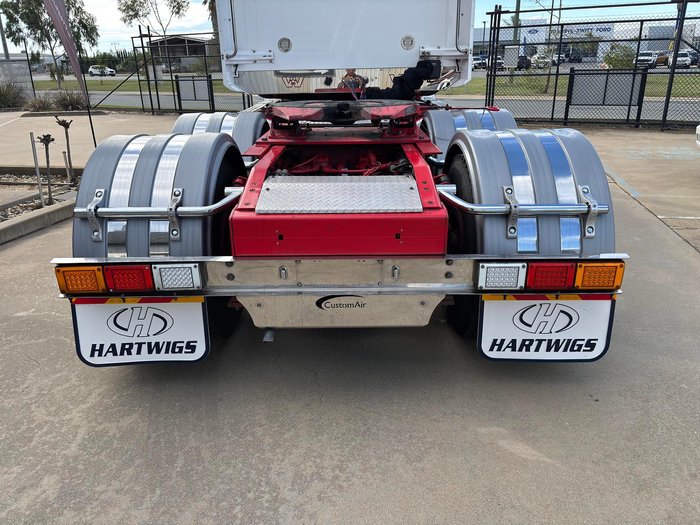 2020 Western Star 4800 Series 4800 FXB White