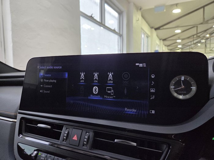 2021 Lexus ES 300h Sports Luxury