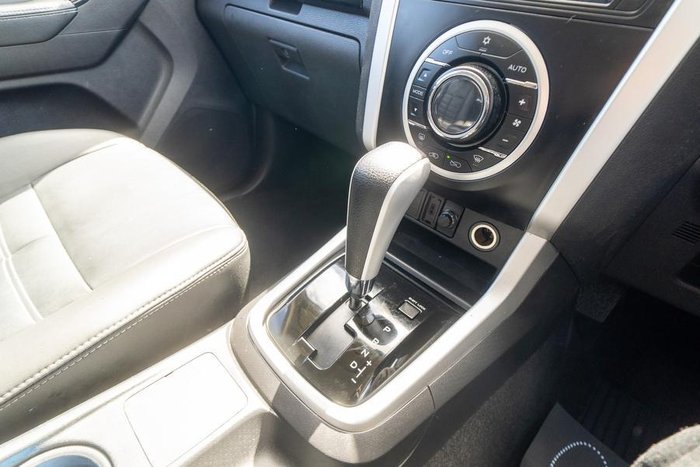 2019 Isuzu MU-X LS-T