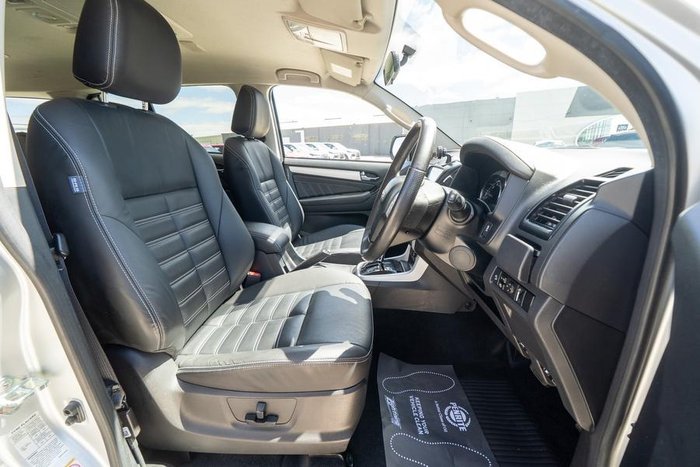 2019 Isuzu MU-X LS-T