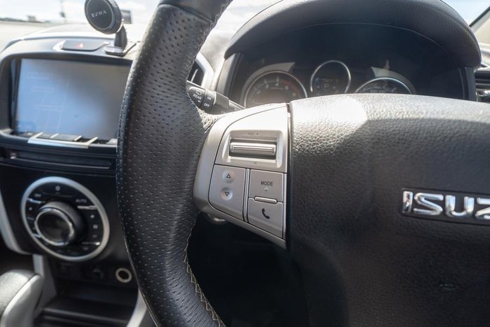 2019 Isuzu MU-X LS-T