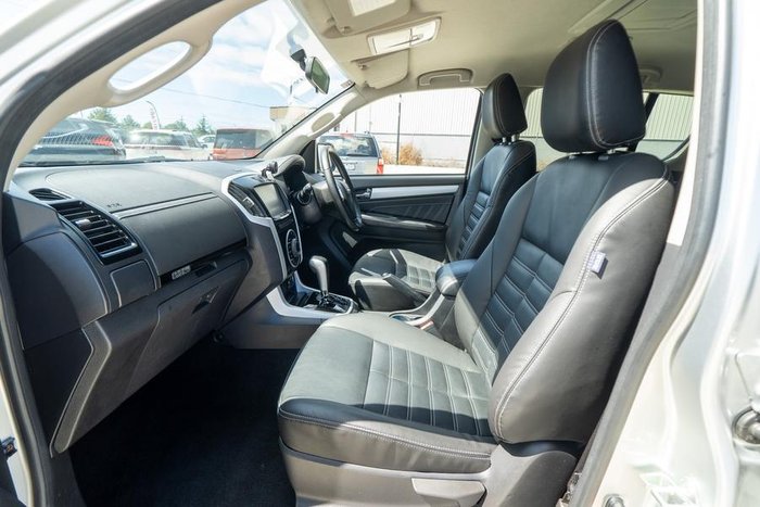 2019 Isuzu MU-X LS-T