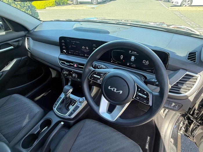 2023 Kia Seltos S