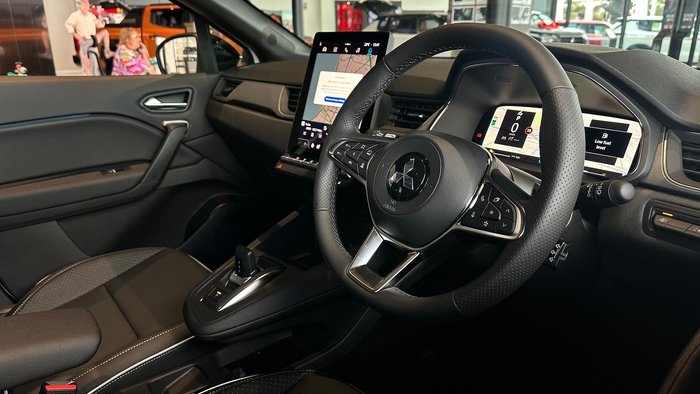 2025 Mitsubishi ASX Exceed XE MY25 Crystal White with Onyx Black Roof