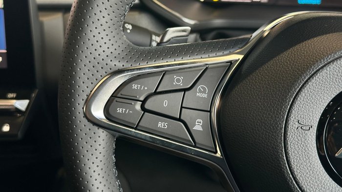 2025 Mitsubishi ASX Exceed XE MY25 Crystal White with Onyx Black Roof