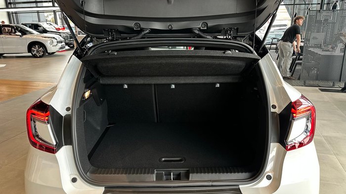 2025 Mitsubishi ASX Exceed XE MY25 Crystal White with Onyx Black Roof