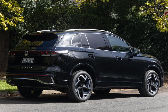 2025 Volkswagen Tiguan 150TSI R-Line