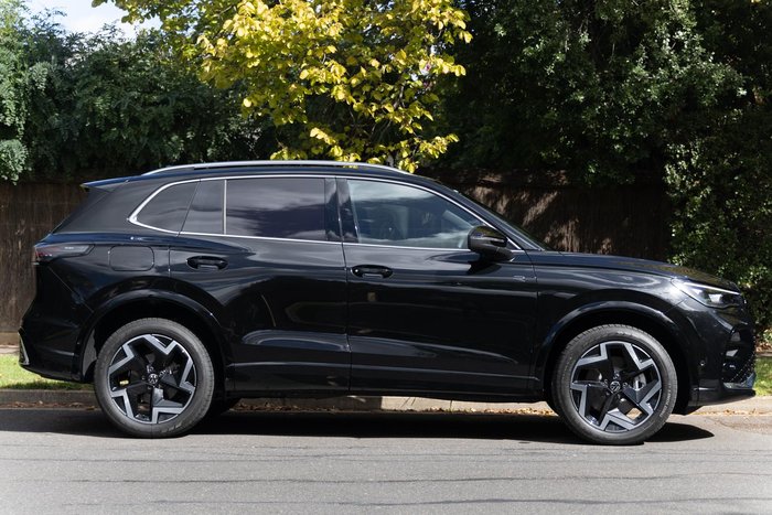 2025 Volkswagen Tiguan 150TSI R-Line