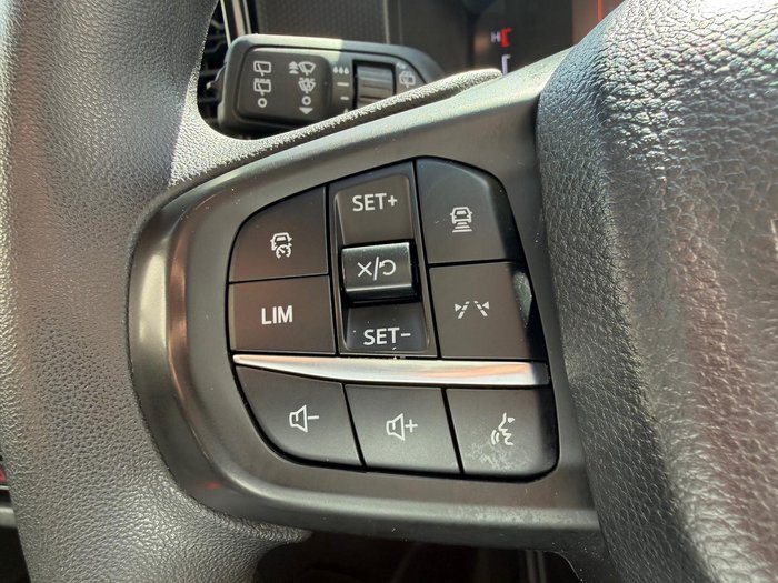 2024 Ford Everest Ambiente