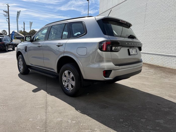 2024 Ford Everest Ambiente