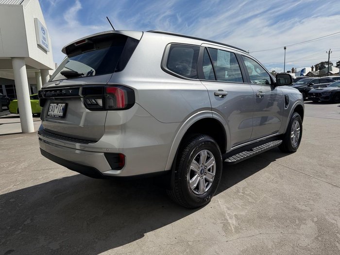 2024 Ford Everest Ambiente