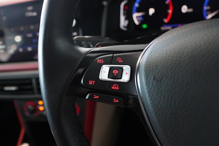 2018 Volkswagen Polo beats