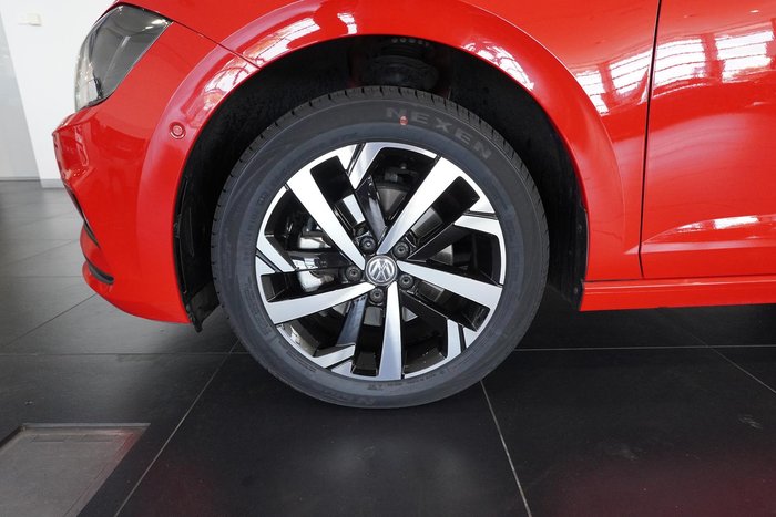 2018 Volkswagen Polo beats