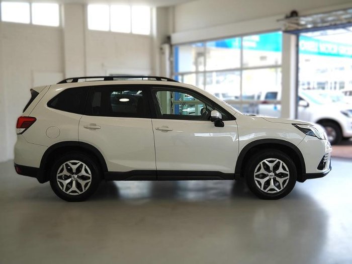 2022 Subaru Forester 2.5i