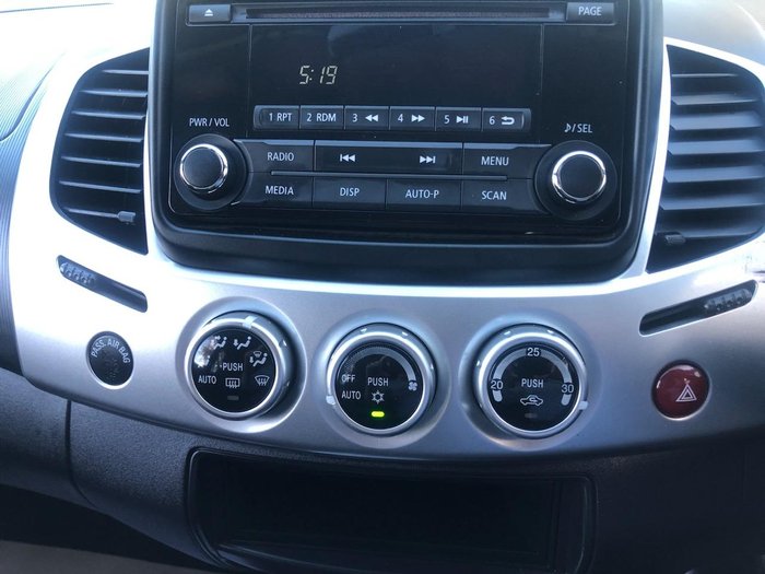 2014 Mitsubishi Triton GLX-R