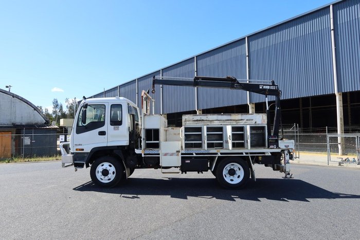2007 Isuzu F Series FSS 550