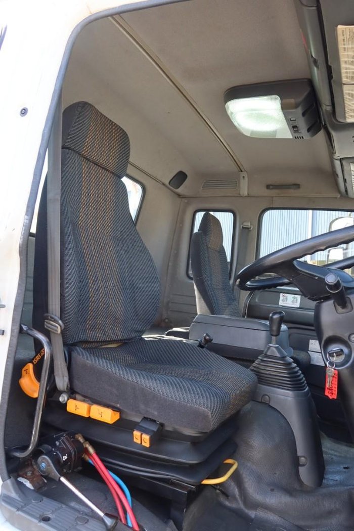 2007 Isuzu F Series FSS 550