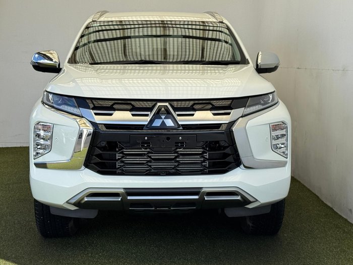 2024 Mitsubishi Pajero Sport Exceed