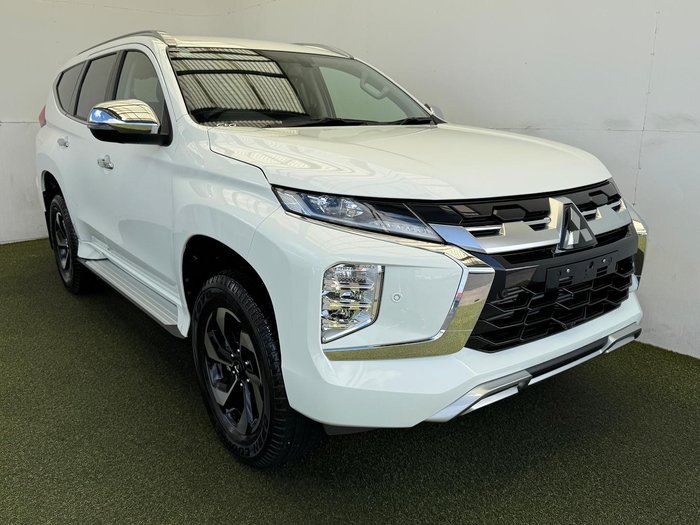 2024 Mitsubishi Pajero Sport Exceed