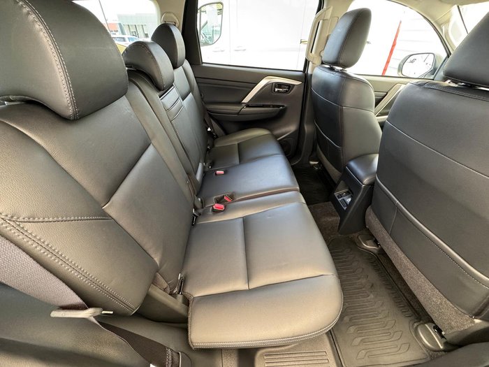 2024 Mitsubishi Pajero Sport Exceed