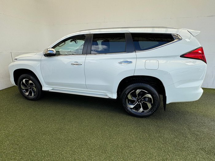 2024 Mitsubishi Pajero Sport Exceed