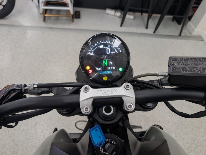 2026 Triumph TRIDENT 660 (LAMS) grey