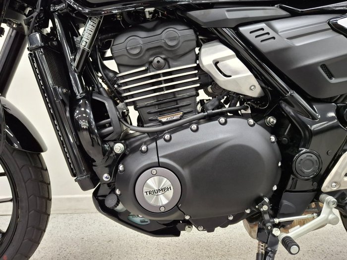 2026 Triumph SPEED 400 Black