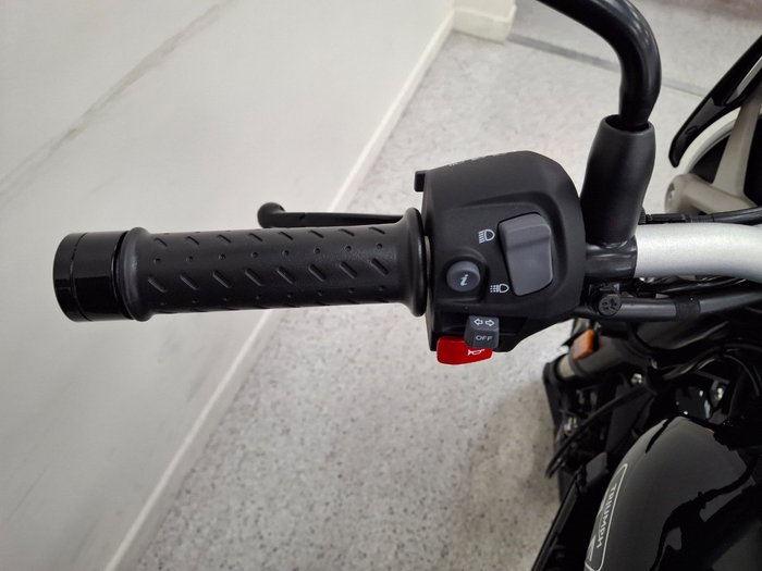 2026 Triumph SPEED 400 Black