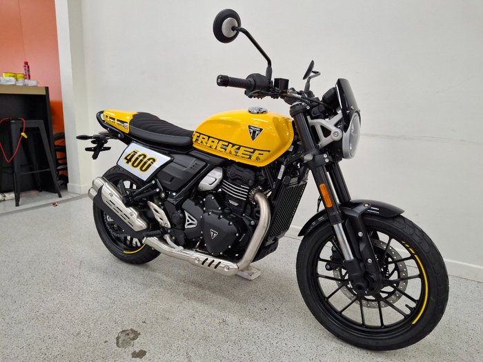 2026 Triumph SPEED 400 Yellow