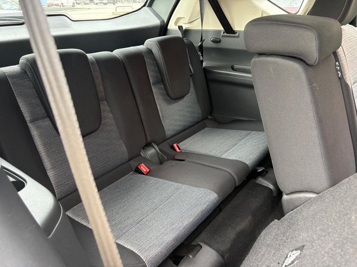 2024 Nissan X-TRAIL ST