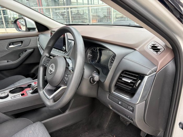 2024 Nissan X-TRAIL ST