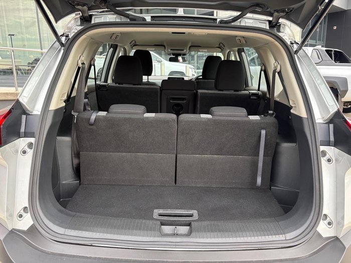 2024 Nissan X-TRAIL ST