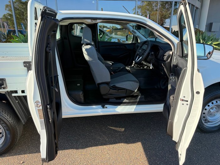 2023 Isuzu D-MAX SX