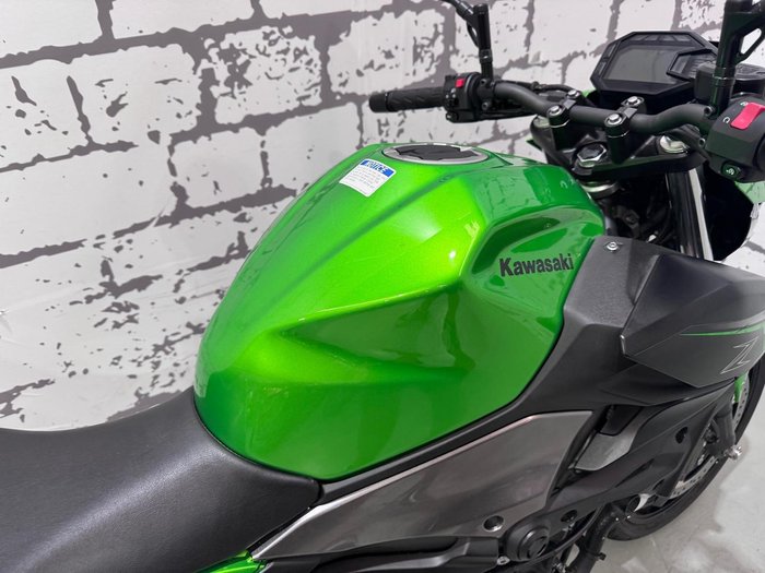 2025 Kawasaki Z500 (ER500) Z Green