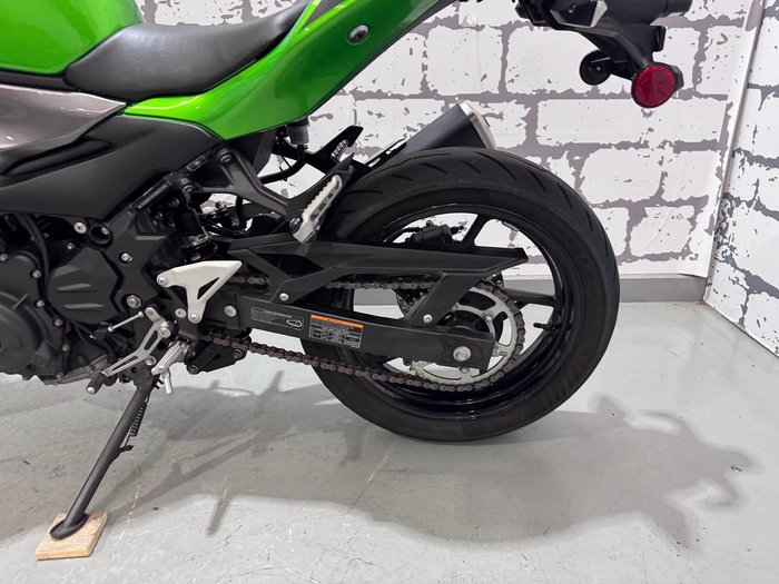 2025 Kawasaki Z500 (ER500) Z Green
