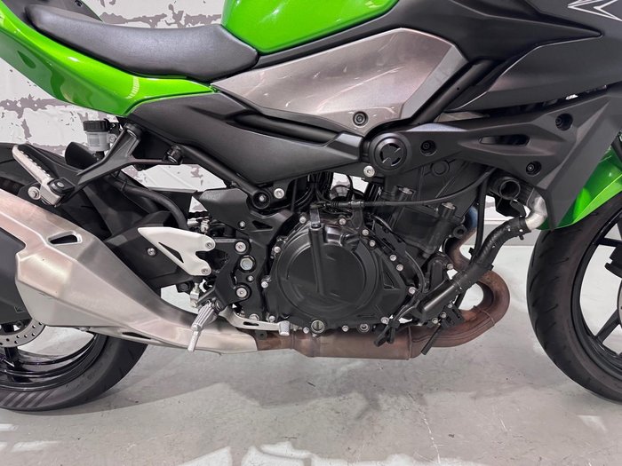 2025 Kawasaki Z500 (ER500) Z Green