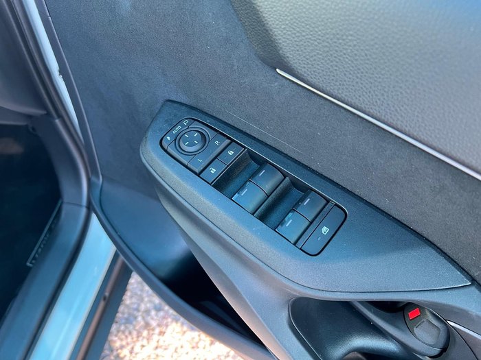 2025 Toyota Yaris Cross GX MXPJ10R Frosted White