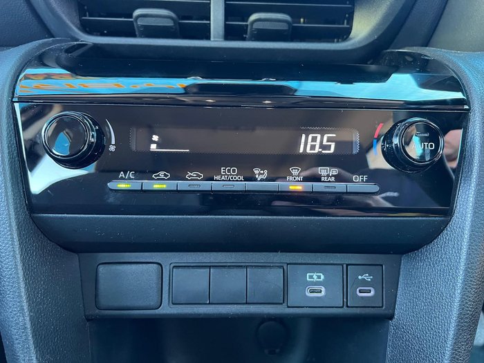 2025 Toyota Yaris Cross GX