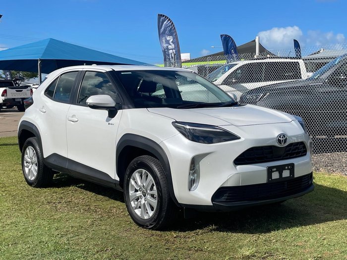 2025 Toyota Yaris Cross GX MXPJ10R Frosted White